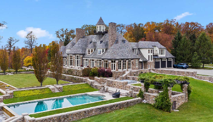 The Impact Of Exclusive Real Estate Auctions On High End Property Sales