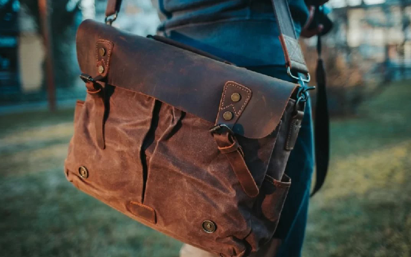 Why Vintage Leather Products Are Trending In 2025?
