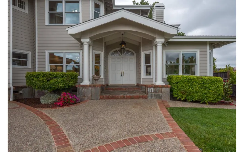 How Much Is Your Home Worth in Friendly Acres, Redwood City?